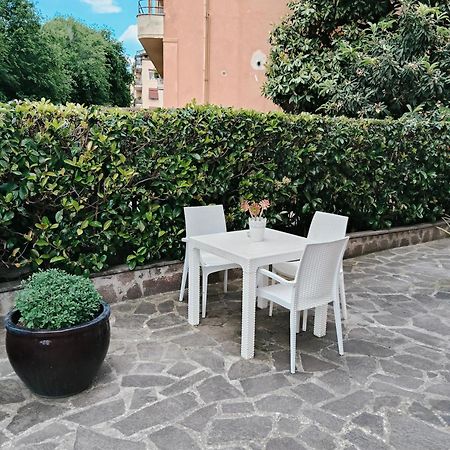 Appartament Piramide Cestia Rome Buitenkant foto